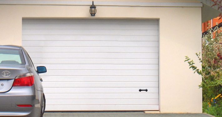5 tips om vilken garageport är bättre att välja: typer, storlekar