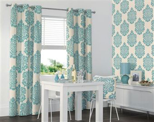 Como escolher cortinas para papel de parede: cor, padrão, textura
