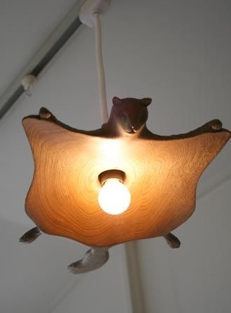 Chọn đèn chùm bằng gỗ - 9 lời khuyên
