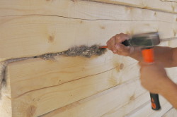 calafetagem de paredes de madeira 3