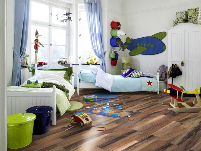 9 materiałów do wykończenia podłogi w pokoju dziecinnym
